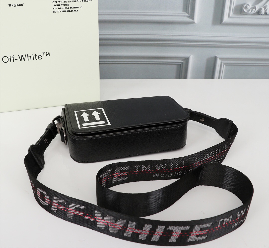 handbags OFF-White 526  4335870  size:18*12*5cm - vstockx