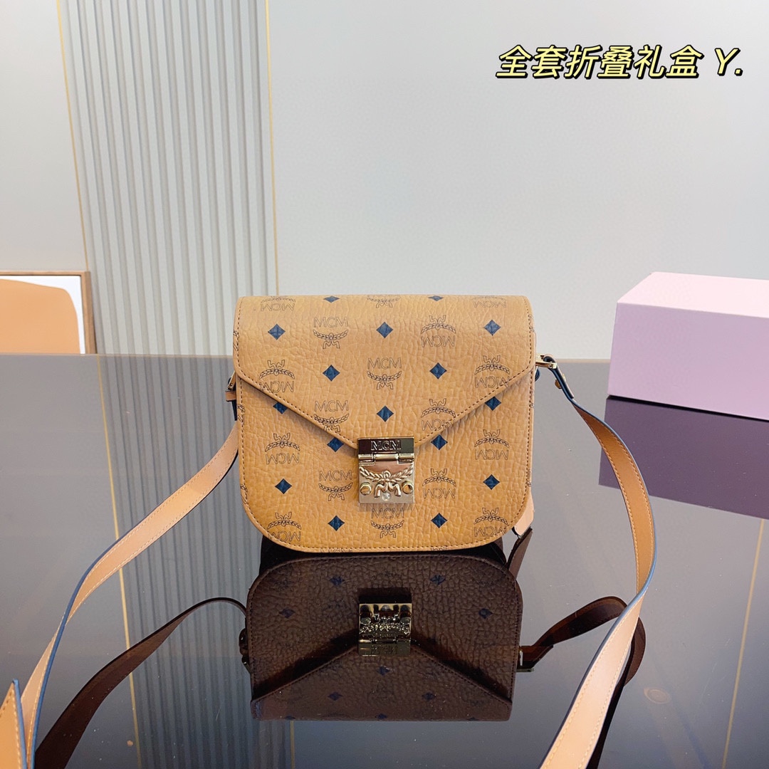 Handbags MCM mom size:21*10*18 cm - vstockx