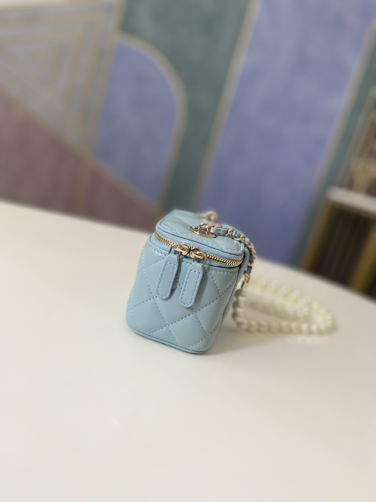 Handbag Chanel 81182 size .** - vstockx