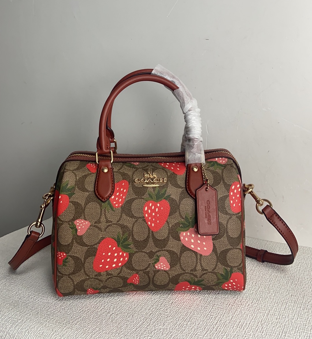 Handbags Coach CH511 size:24*18*10 - vstockx