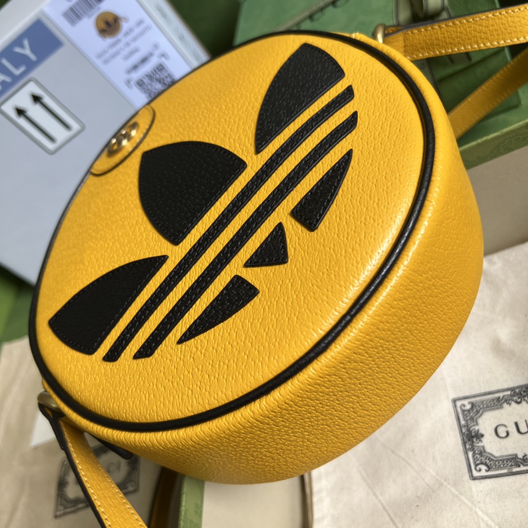 Handbag Gucci 702626 size 22*22*7 cm - vstockx