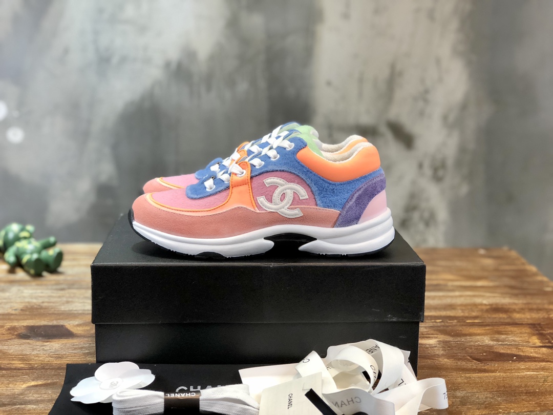 Chanel Fabric & Suede Calfskin Low Top Sneaker 41 - vstockx