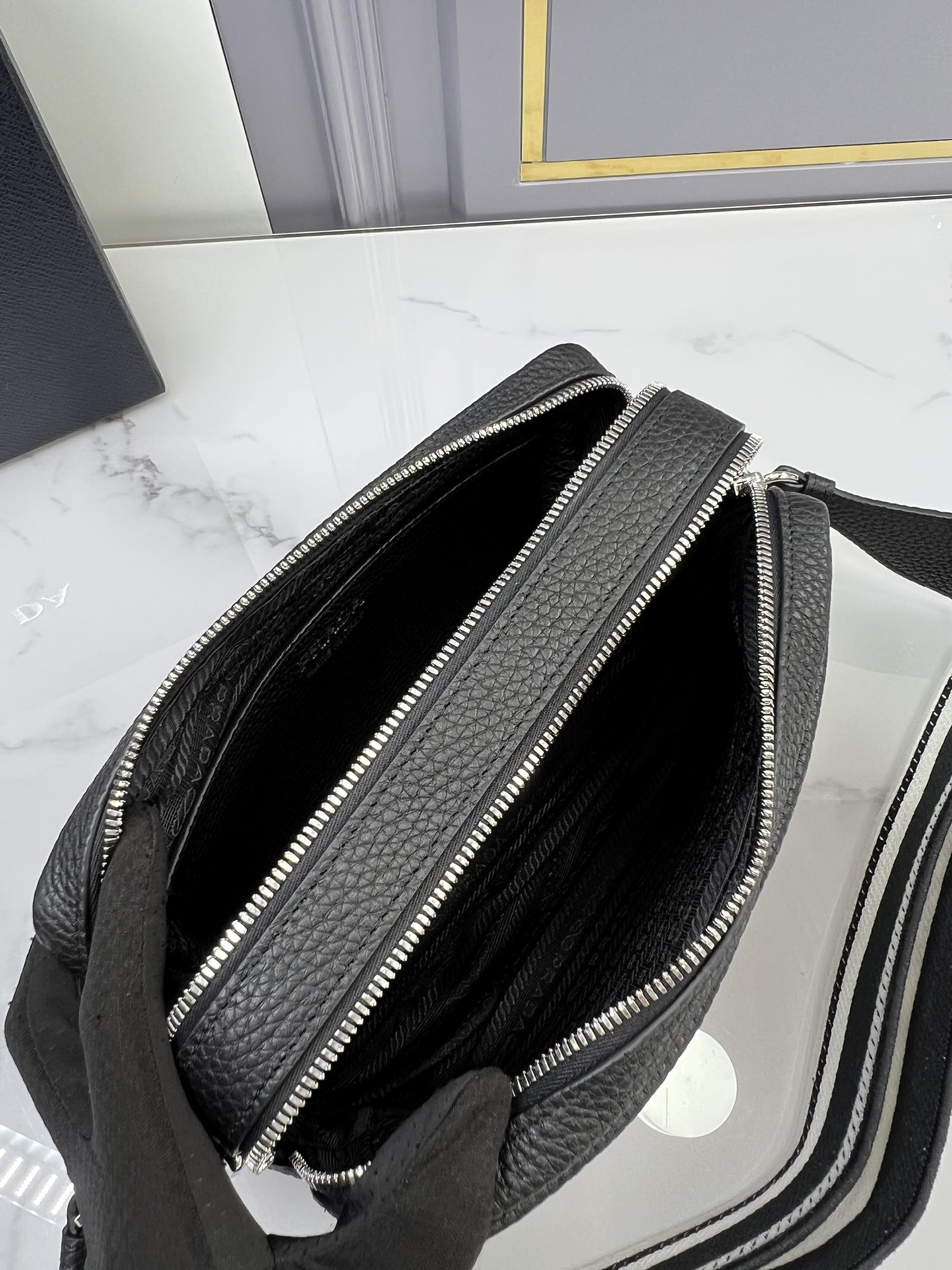 handbags prada 1BD082 22*14*8 - vstockx