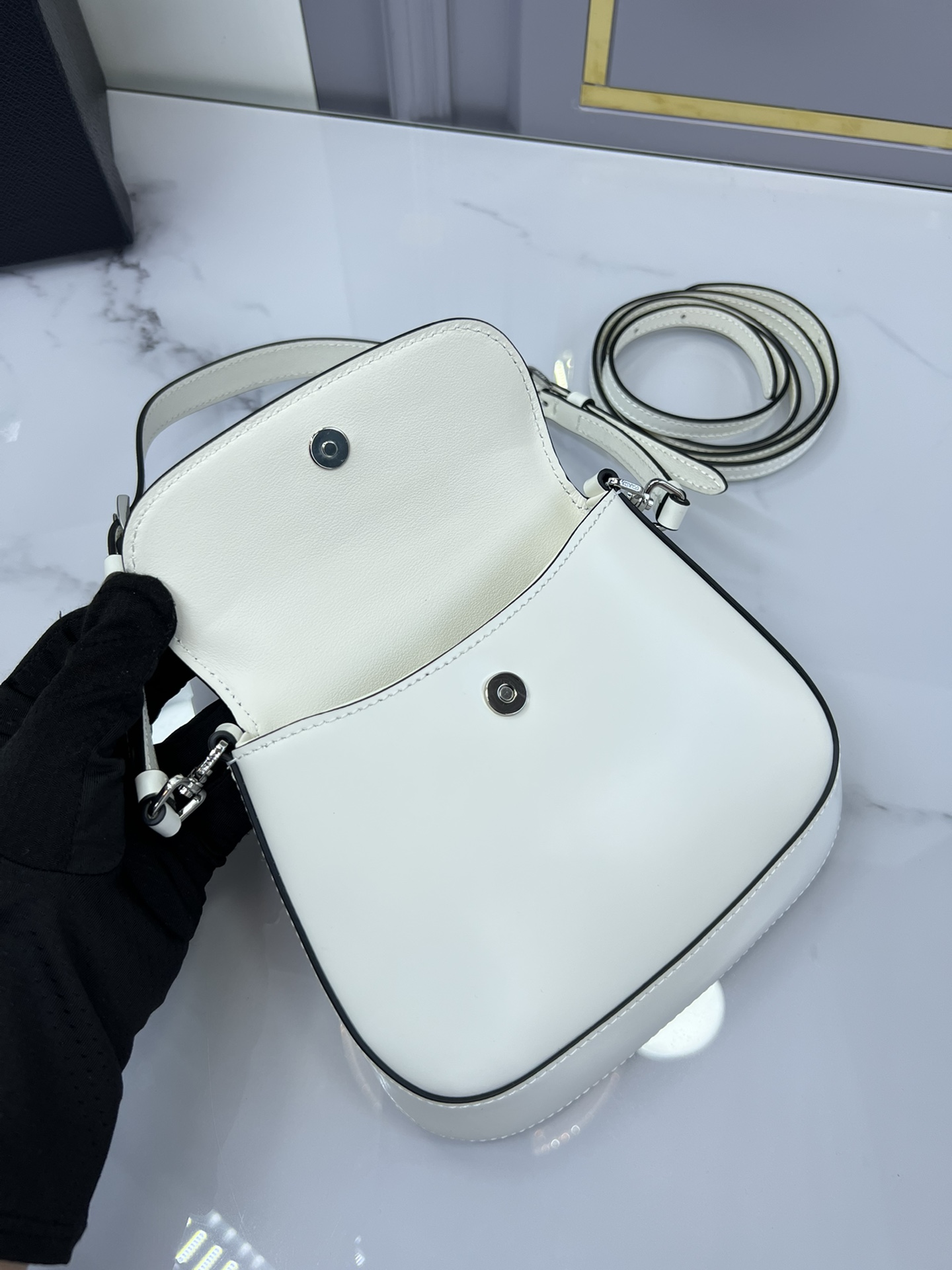 handbags prada 1BH188 17*14.5*7 - vstockx