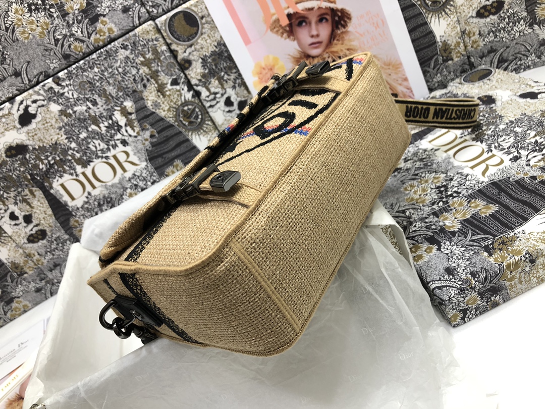 Handbag Dior M1241 size 23 x 15 x 8 cm - vstockx