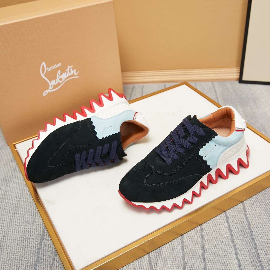 Christian Louboutin Loubishark Flat Sneakers 3 - vstockx