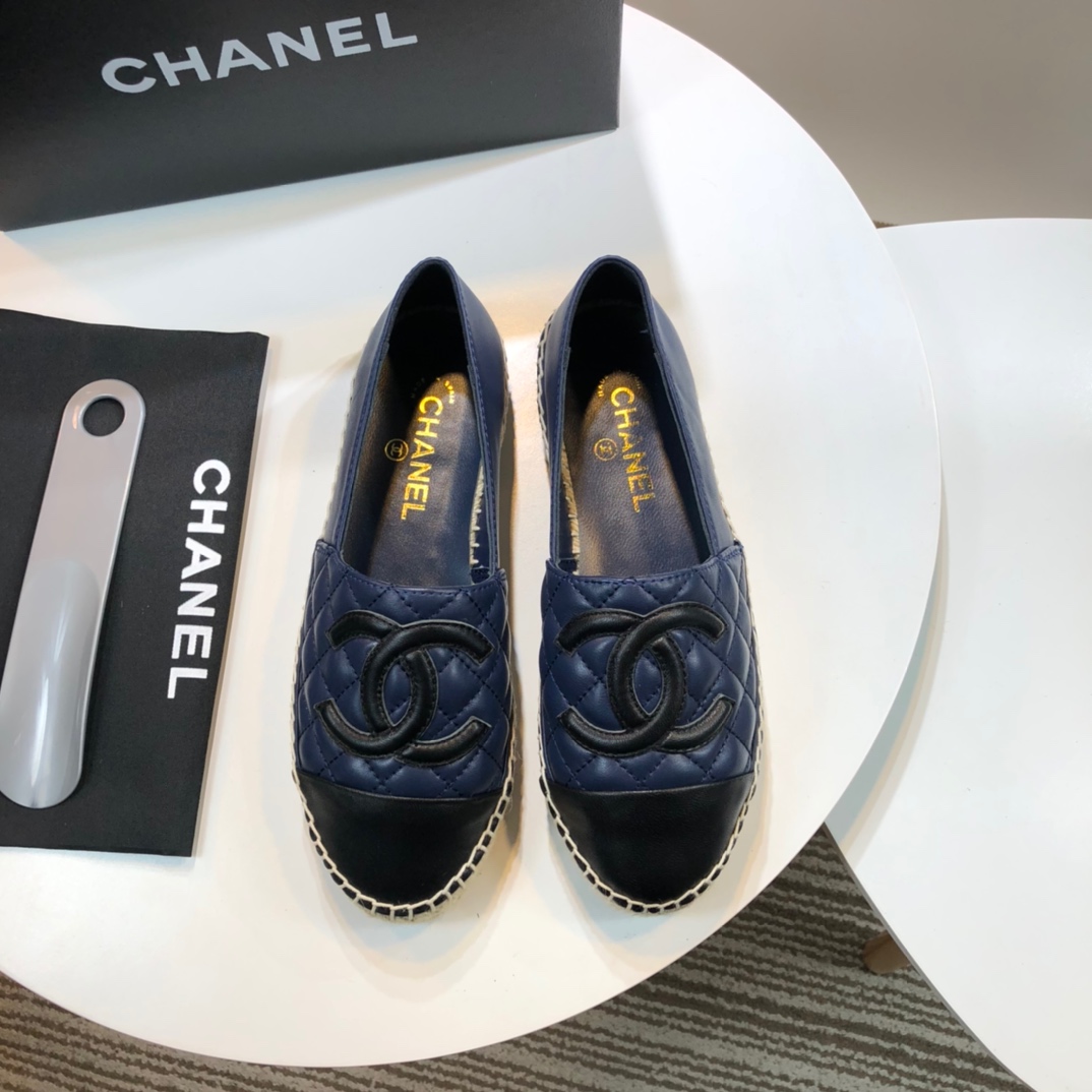 Chanel Loafers 55 - vstockx