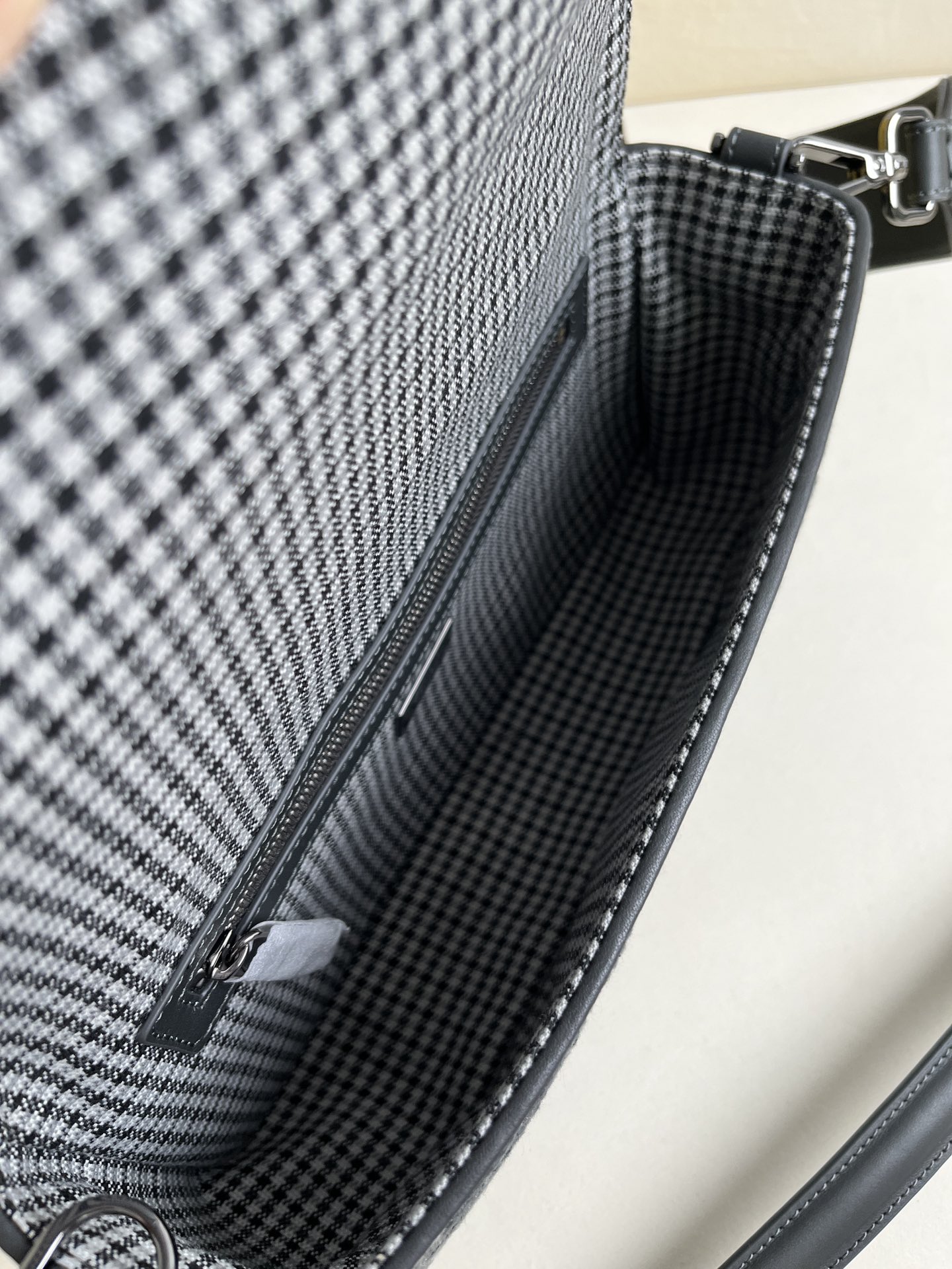 handbags FENDI 0159 size:26*5*15cm - vstockx