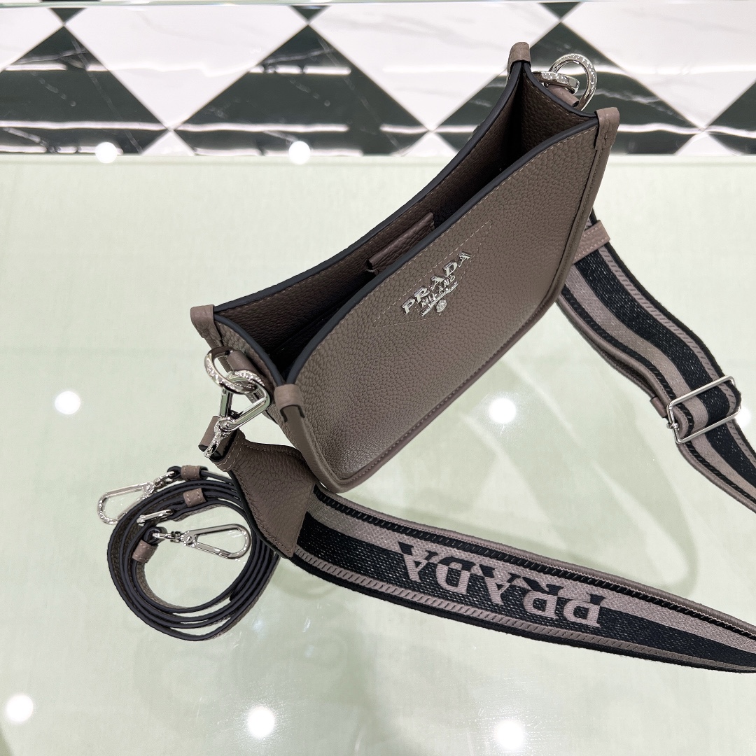 handbags prada 1BH191 size:20*19*6cm - vstockx