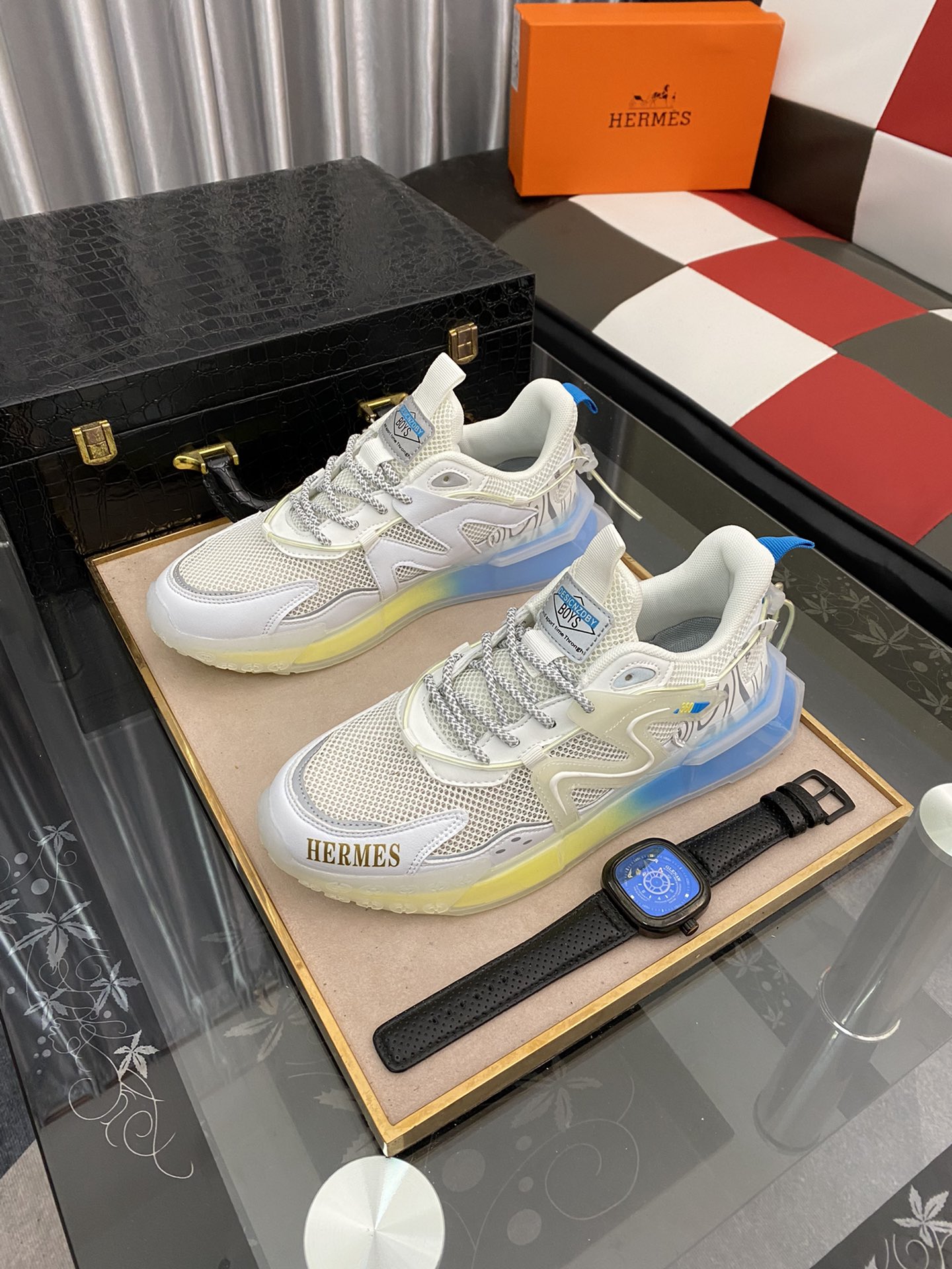Hermes Low Top sneaker 30 - vstockx