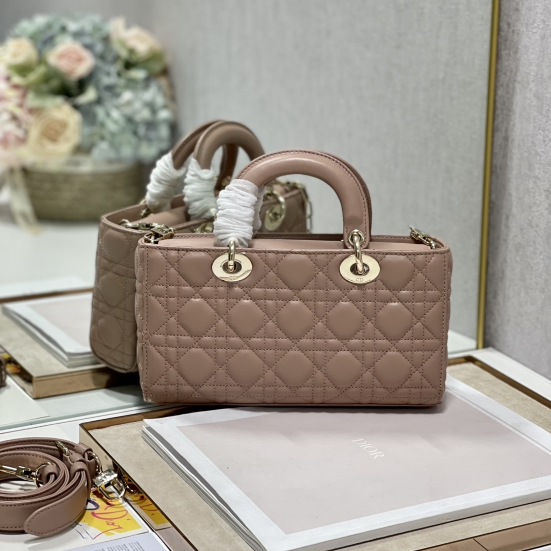 Handbags Dior 9250 size:26*6*14 cm - vstockx