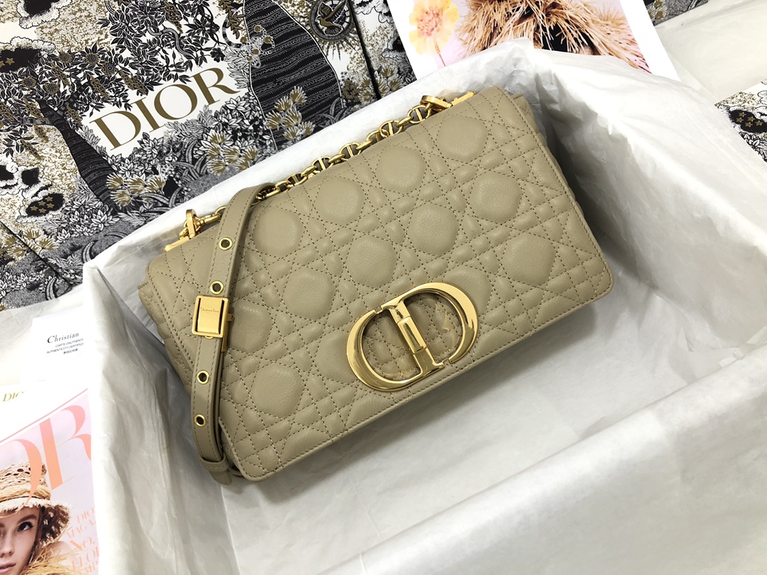 Handbag Dior M9242 size 25.5 x 15.5 x 8 cm - vstockx