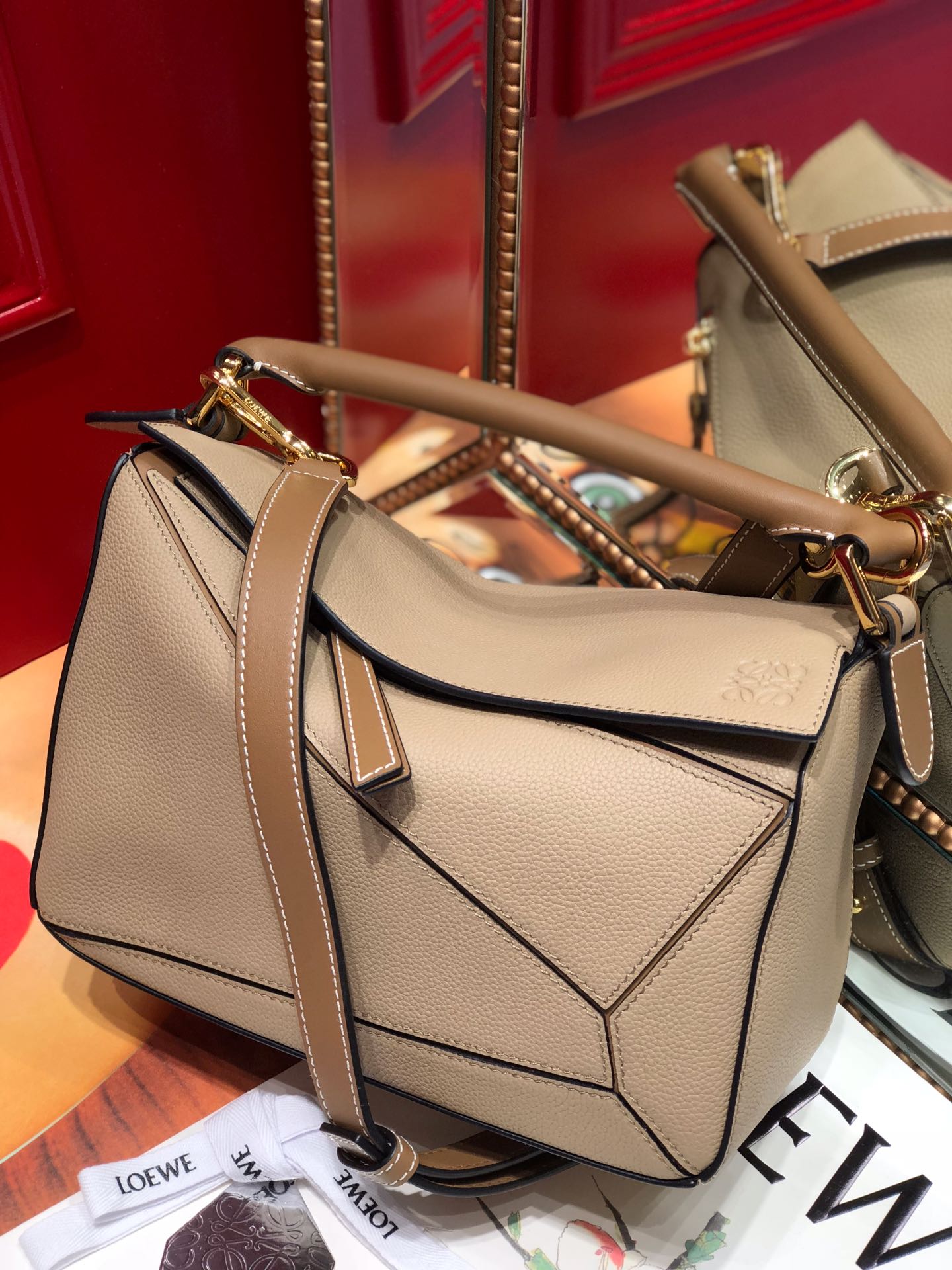 Handbags LOEWE ZP size:2414-11 cm - vstockx