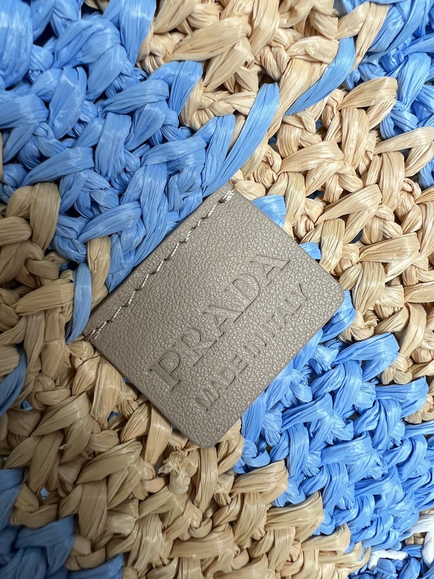 handbags prada 1BG392 47*35*15 - vstockx