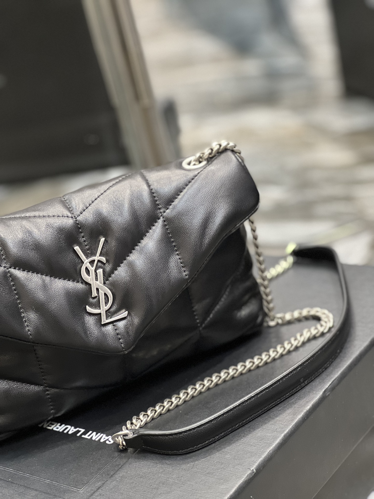 Handbags SAINT LAURENT 620333 size 23  15.5  8.5 cm - vstockx