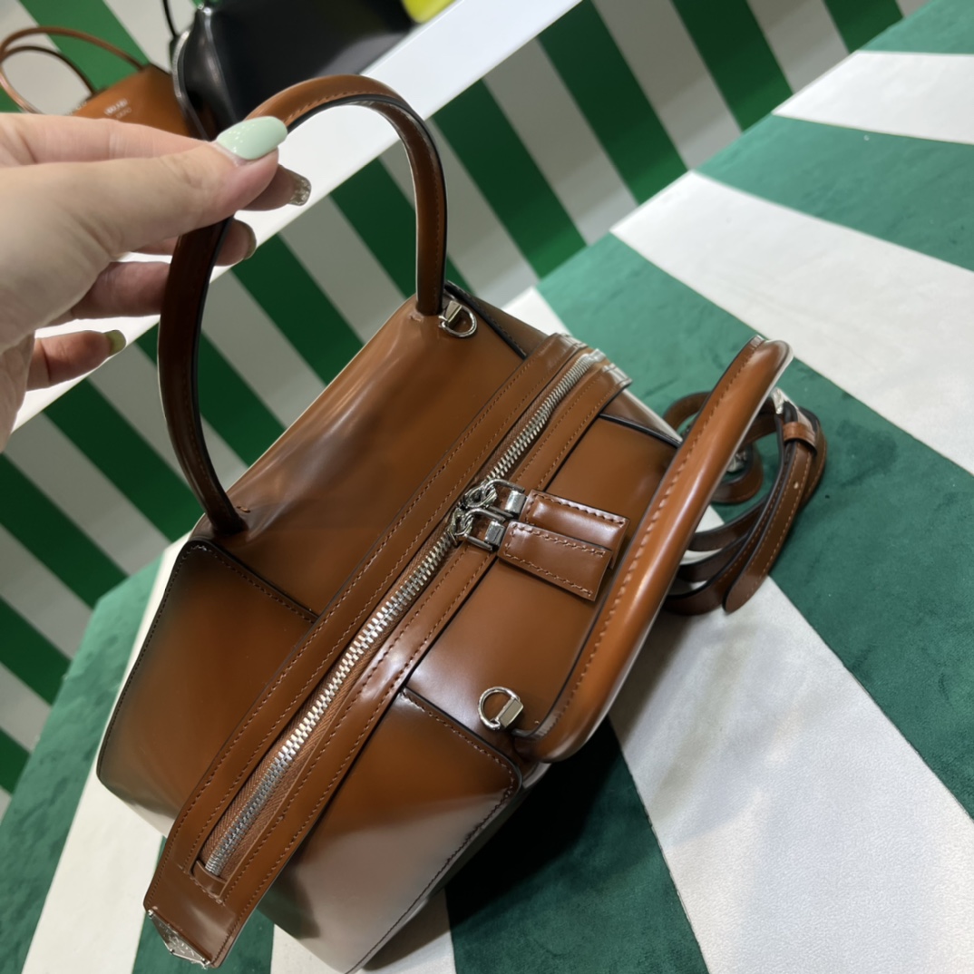 Handbags Prada 1BA366 size:25.5*18*13 cm - vstockx