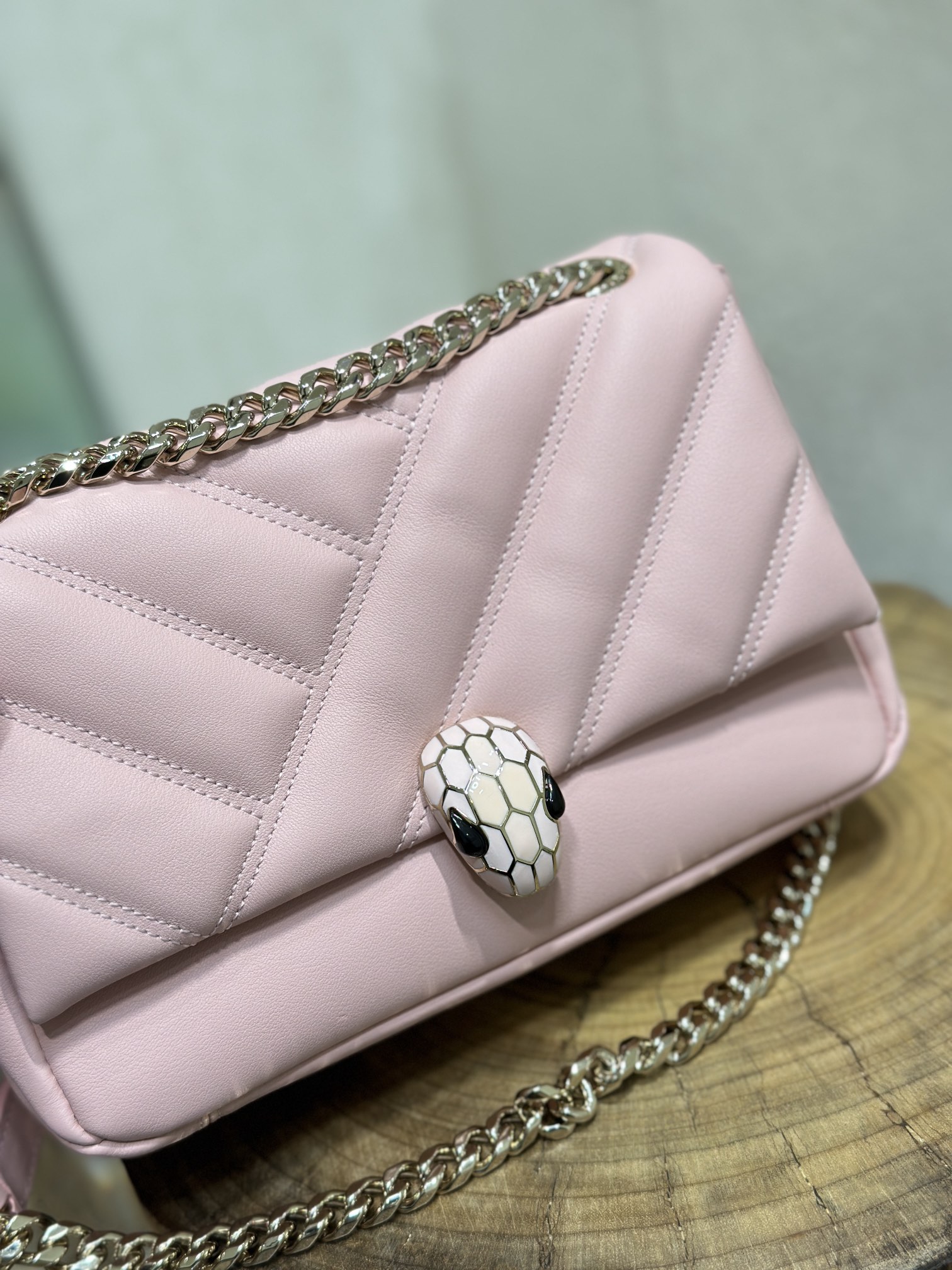 Handbags Bvlgari 287993 size:22.5*15*10 cm - vstockx