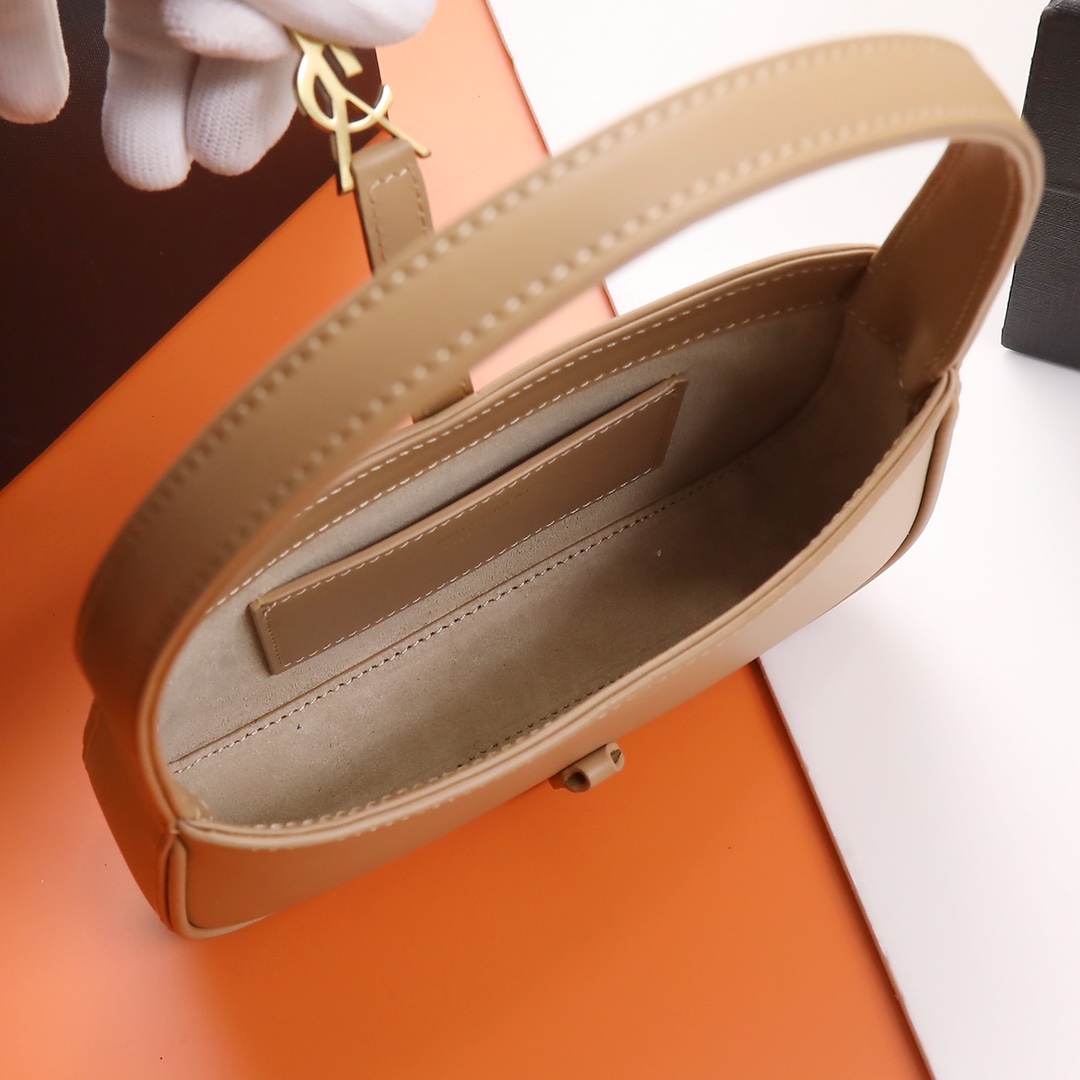 Handbags SAINT LAURENT 710318 size 19X11.5x4.5 cm - vstockx