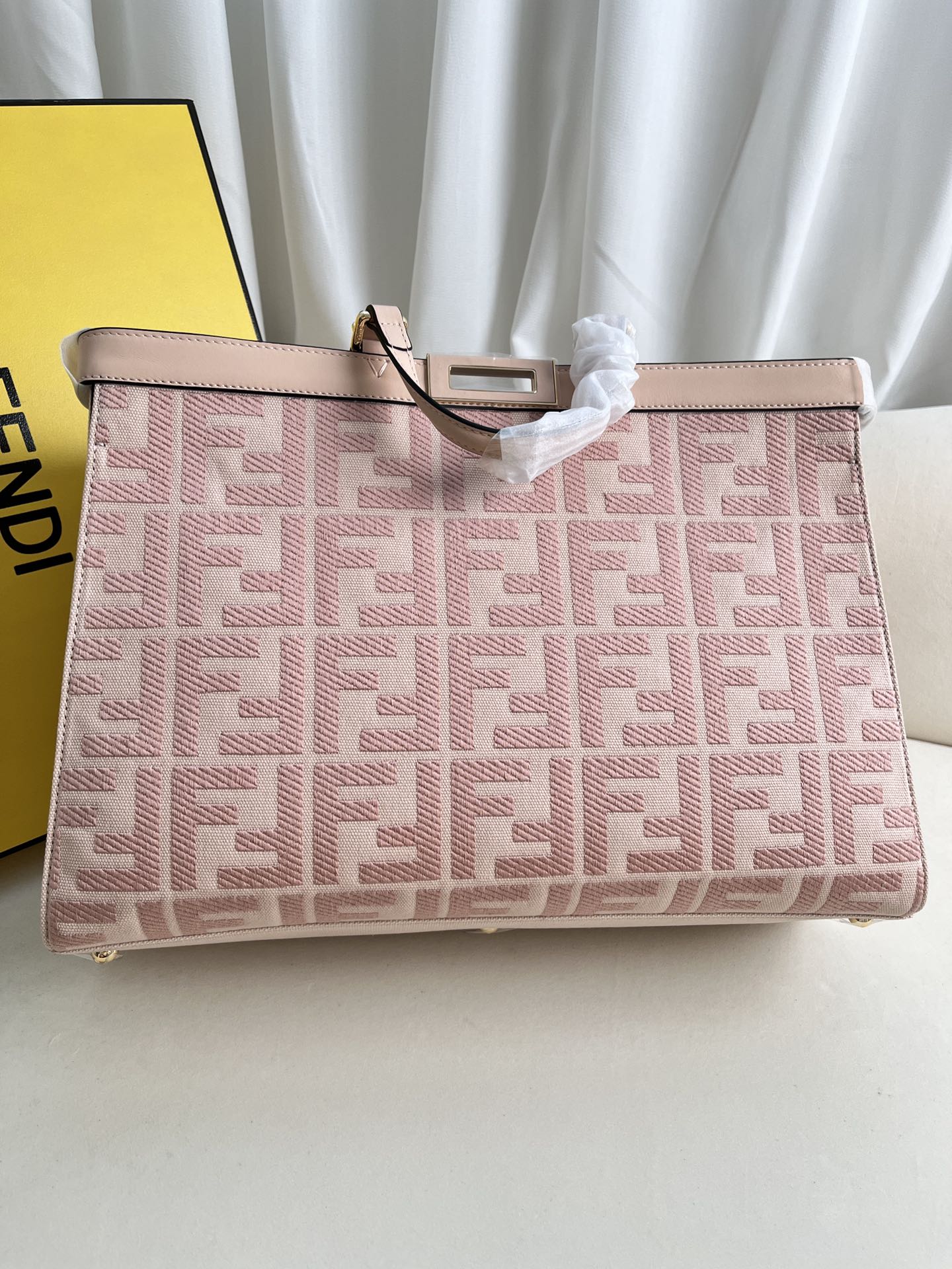 handbags FENDI 1819 size:40*12*29cm - vstockx