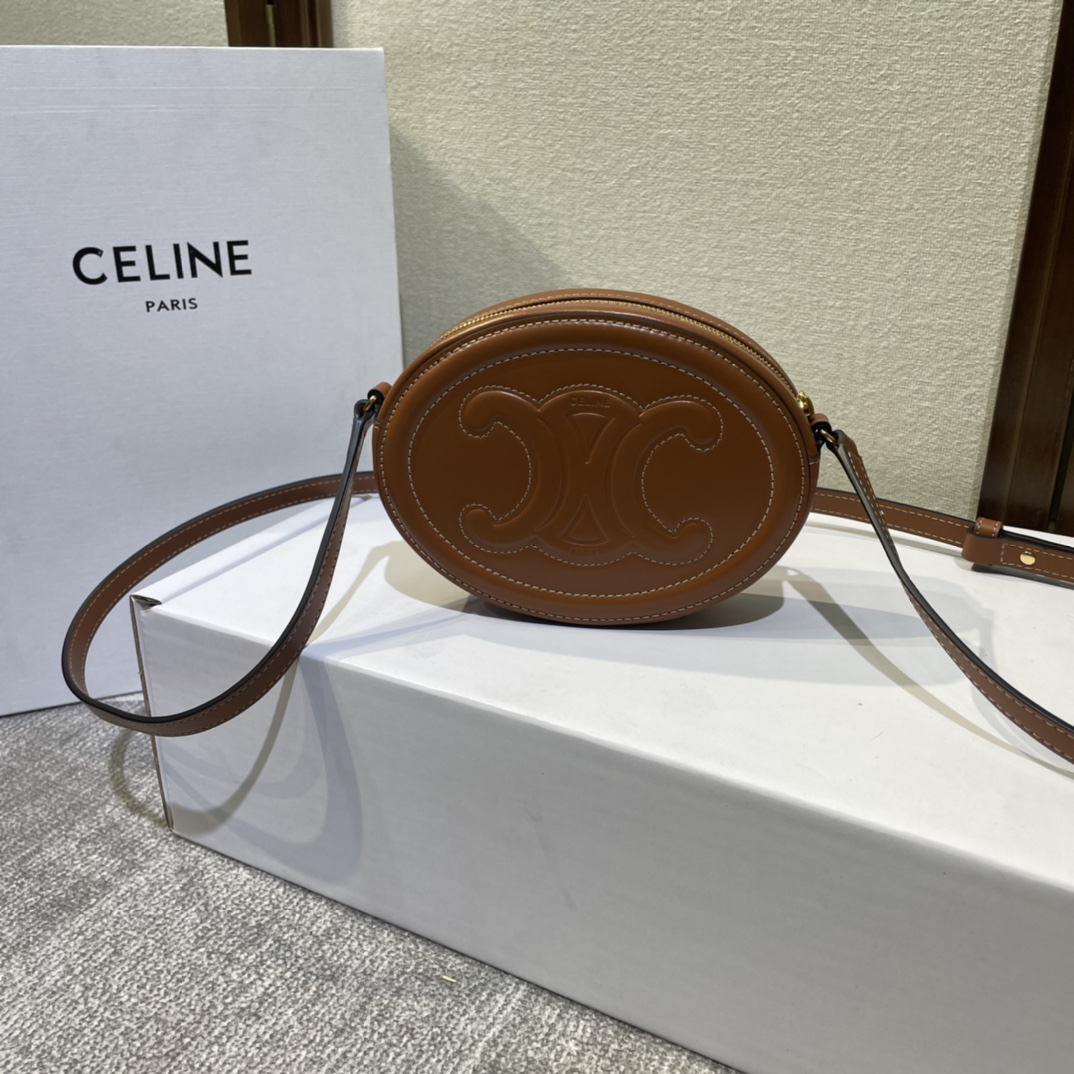 Handbags CELIN 101703 size:16x12.5x4 cm - vstockx