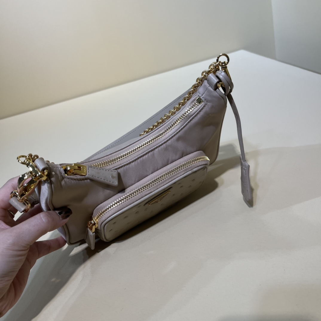 Handbags Prada 1BC198 size:22×19.5×6 cm - vstockx