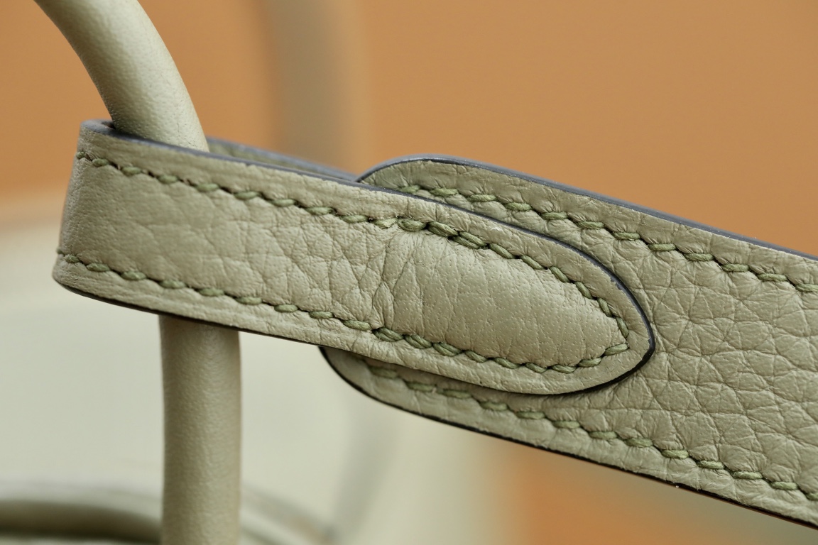 Handbags Hermes Lindy mini tc - vstockx