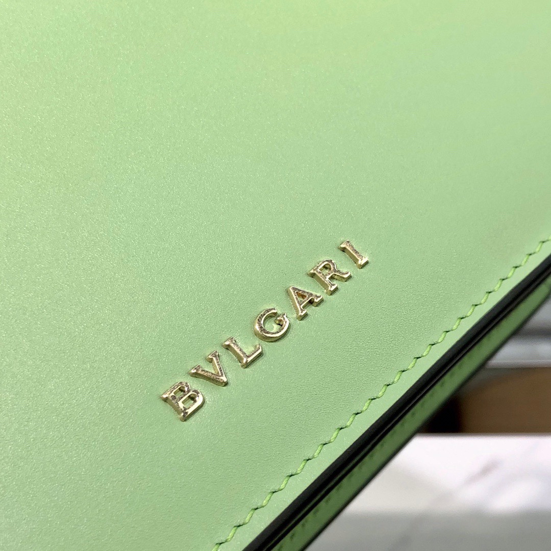 Handbags Bvlgari 9676 size:19*13*7 cm - vstockx