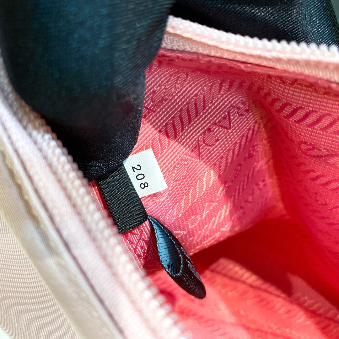 handbags prada Hobo 1NE515 （re-edition2000 ?Size:22*17*6 - vstockx