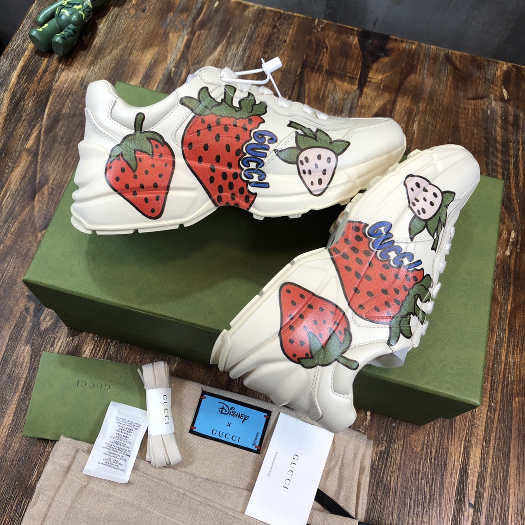 Gucci Rhyton sneaker 36 - vstockx