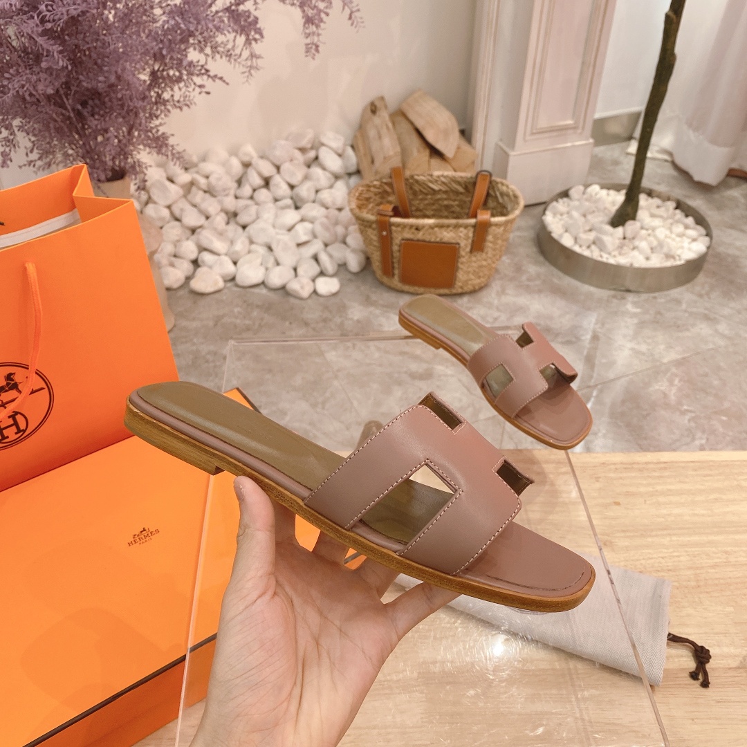 Hermes Sandals 53 - vstockx