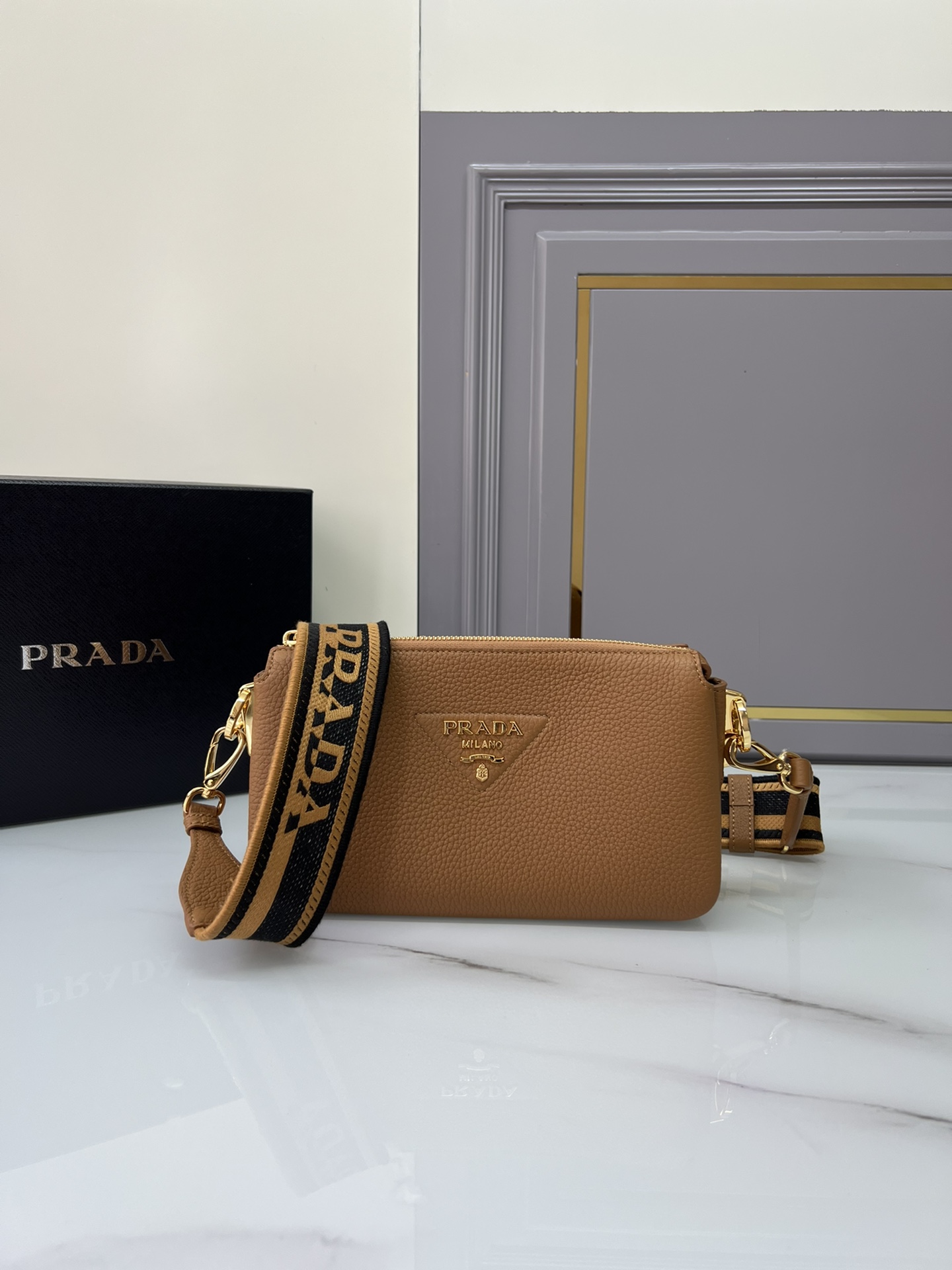 handbags prada 1BH194 23*14*6.5 - vstockx