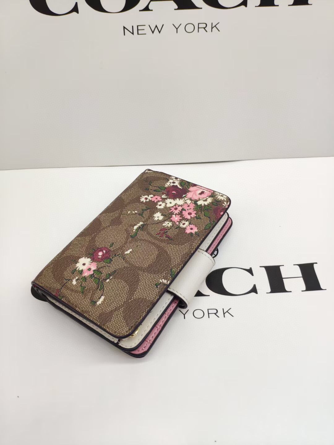 Handbags Coach C0082 size:13*9*2 - vstockx