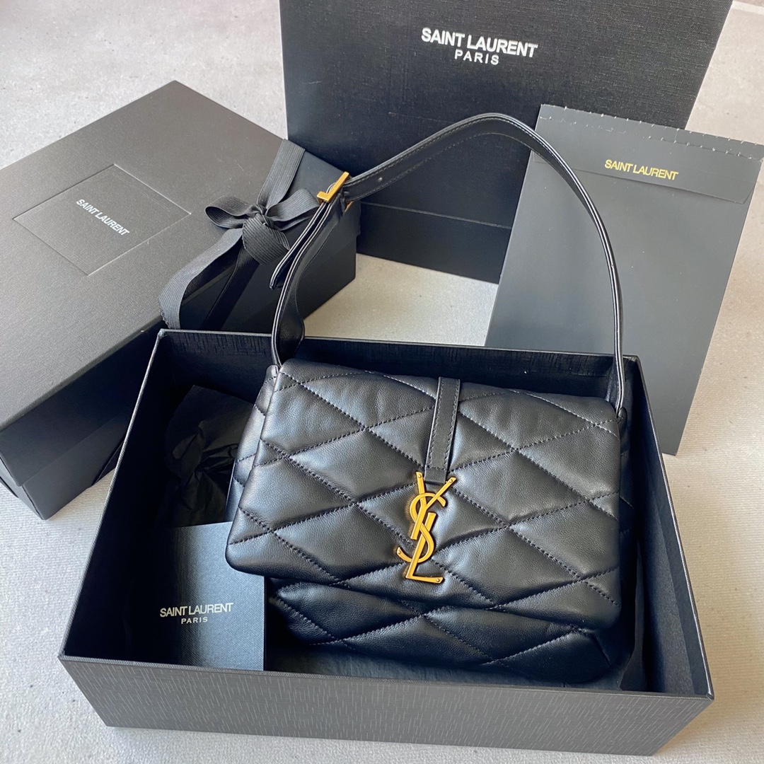 Handbags SAINT LAURENT 698567 size 24 *18 *5.5 cm - vstockx
