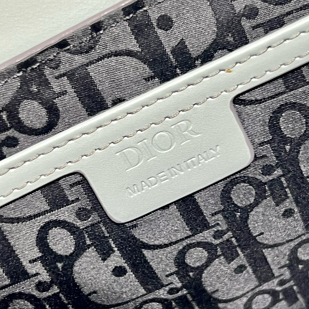 Handbags Dior M24 051 size  23.5*17*6.5 cm - vstockx