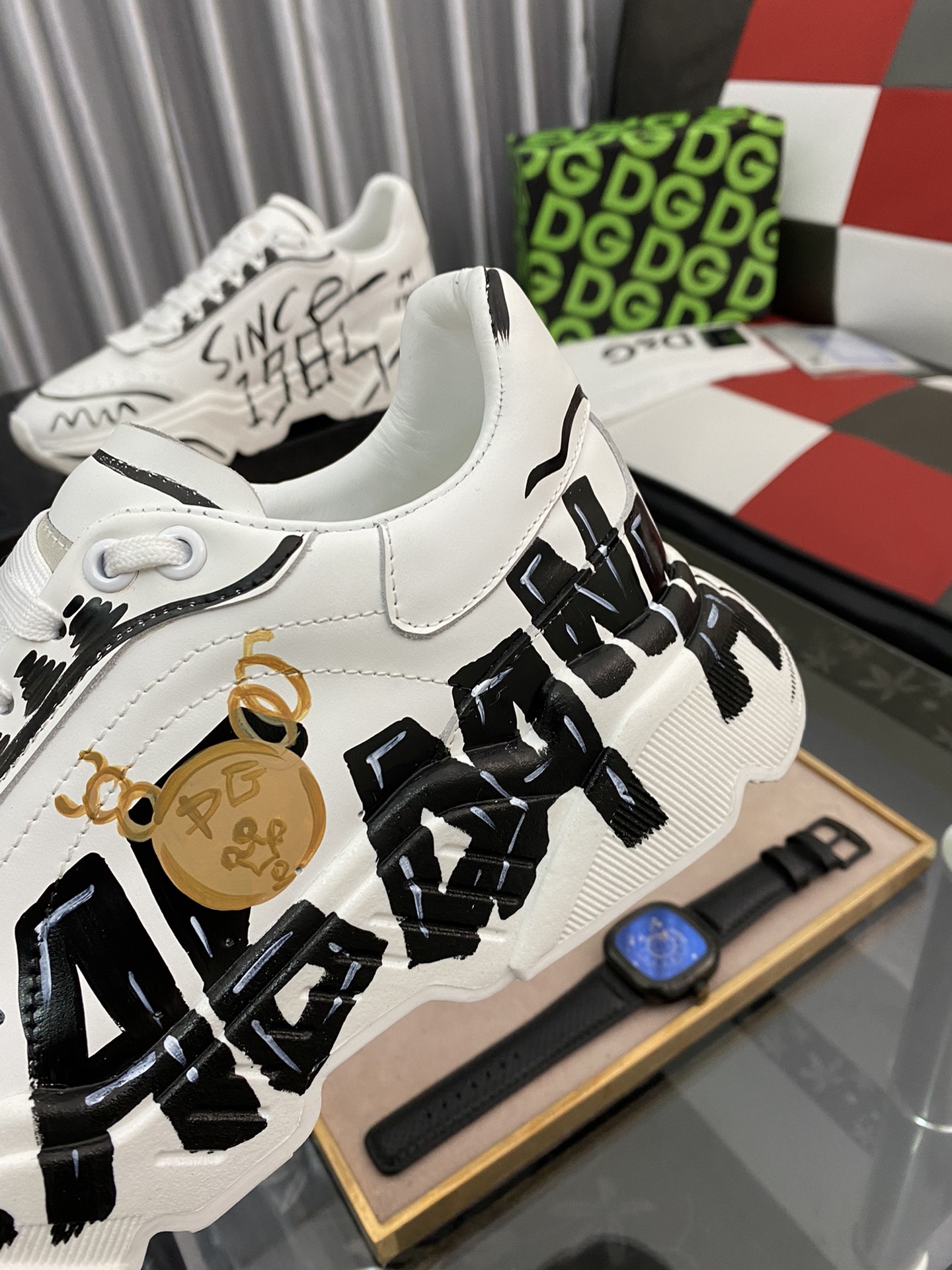 Dolce & Gabbana Low Tops Sneakers 76 - vstockx