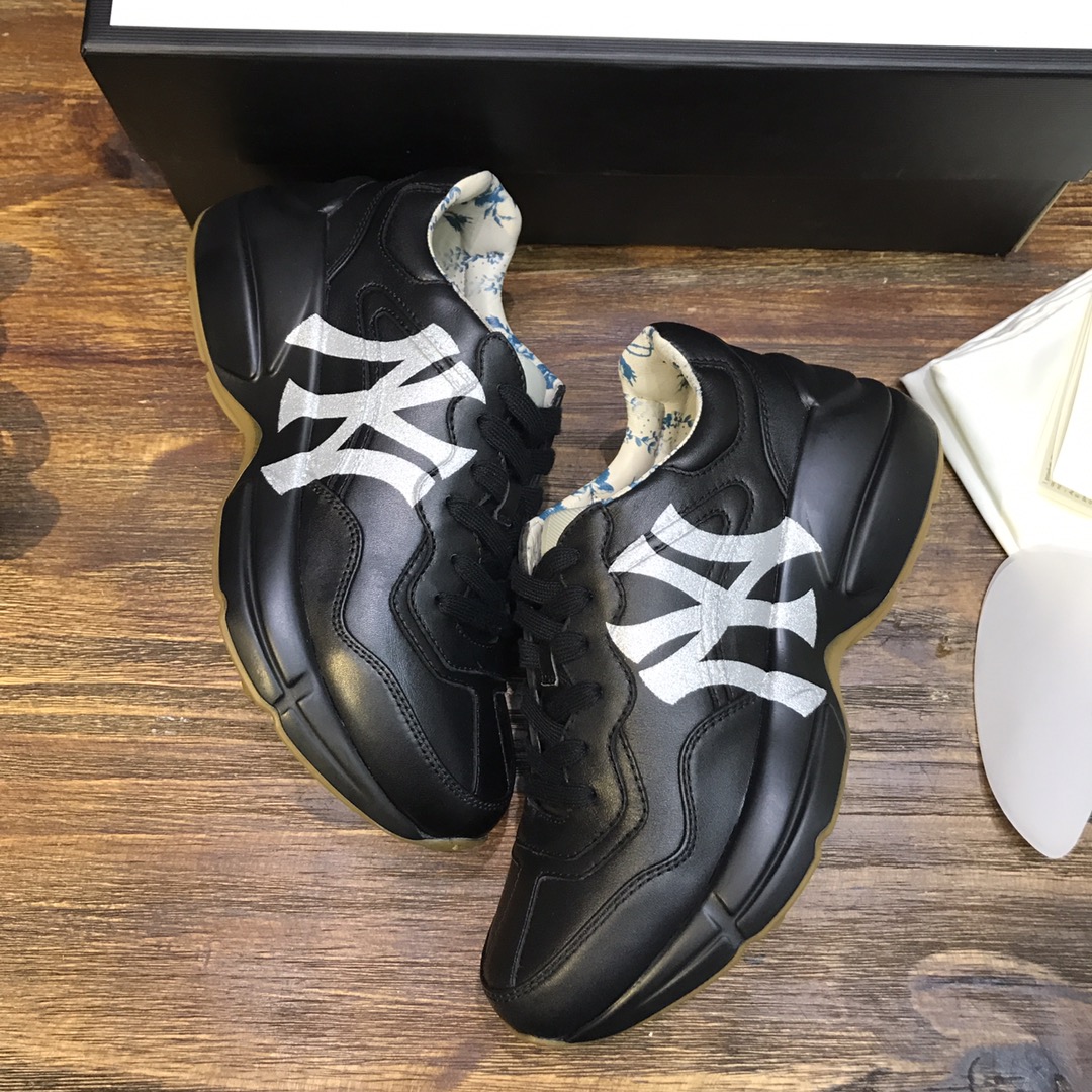 Gucci Rhyton sneaker 41 - vstockx