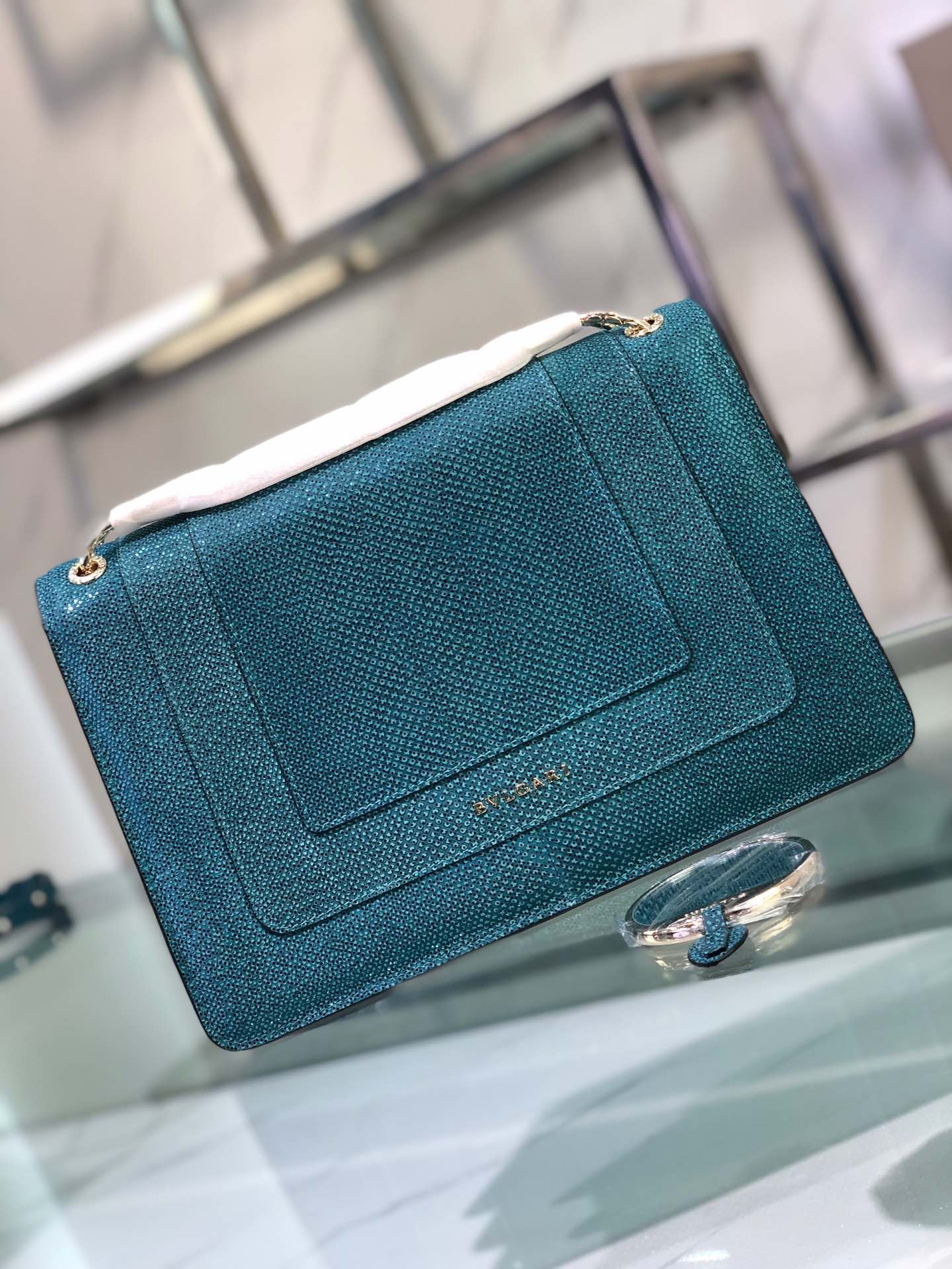 Handbags Bvlgari 35362 size:28*18*8.5 cm - vstockx