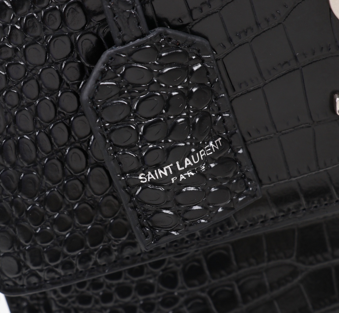 Handbags SAINT LAURENT 634723 size 25x18x5 cm - vstockx