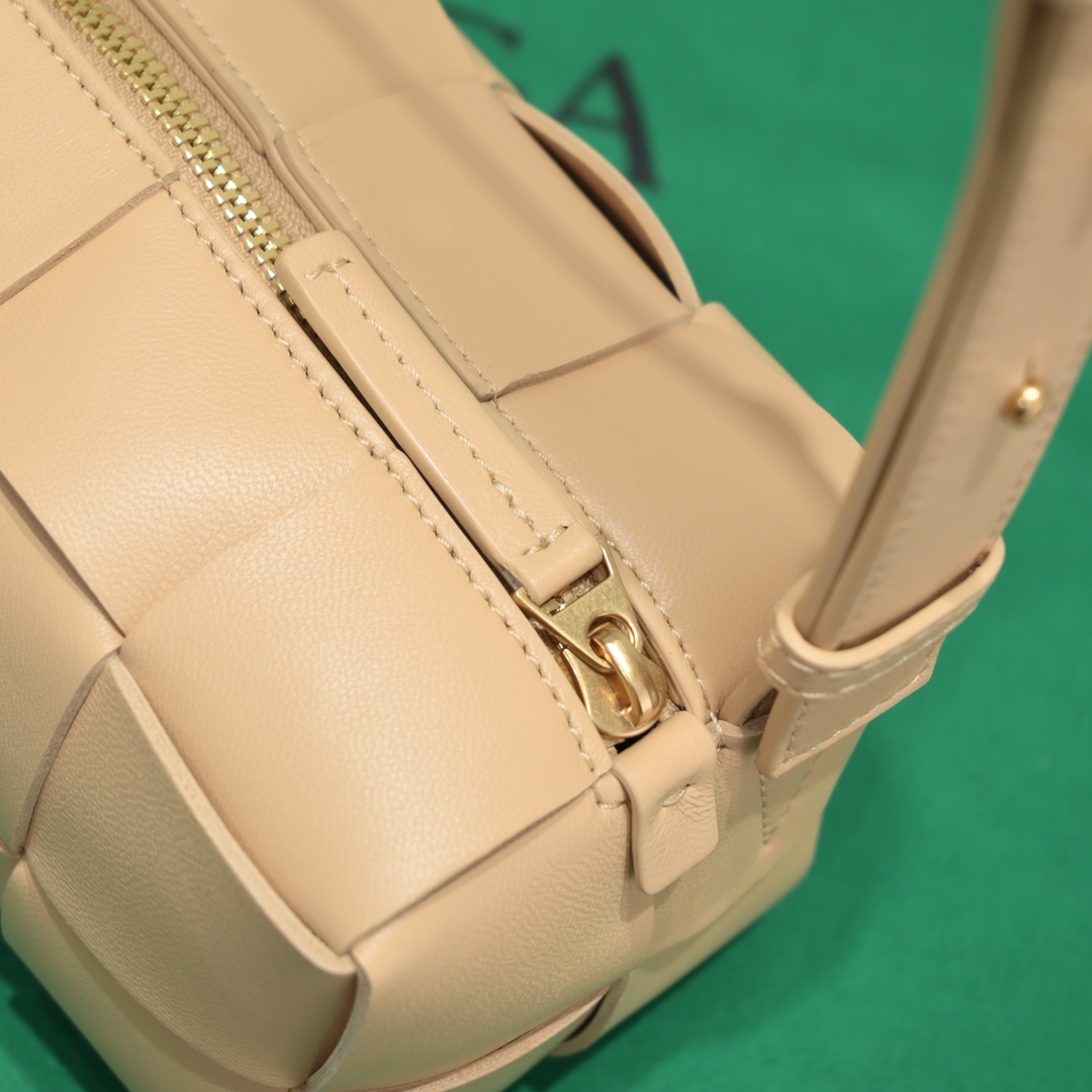 handbags Bottega Veneta 9305 size:23.5*10*10cm - vstockx