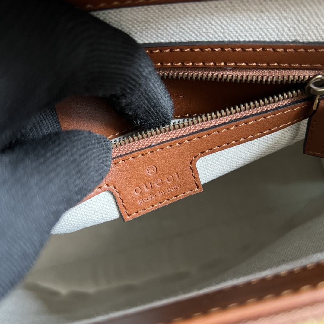 Handbag Gucci 678842 size 35*30*14 cm - vstockx