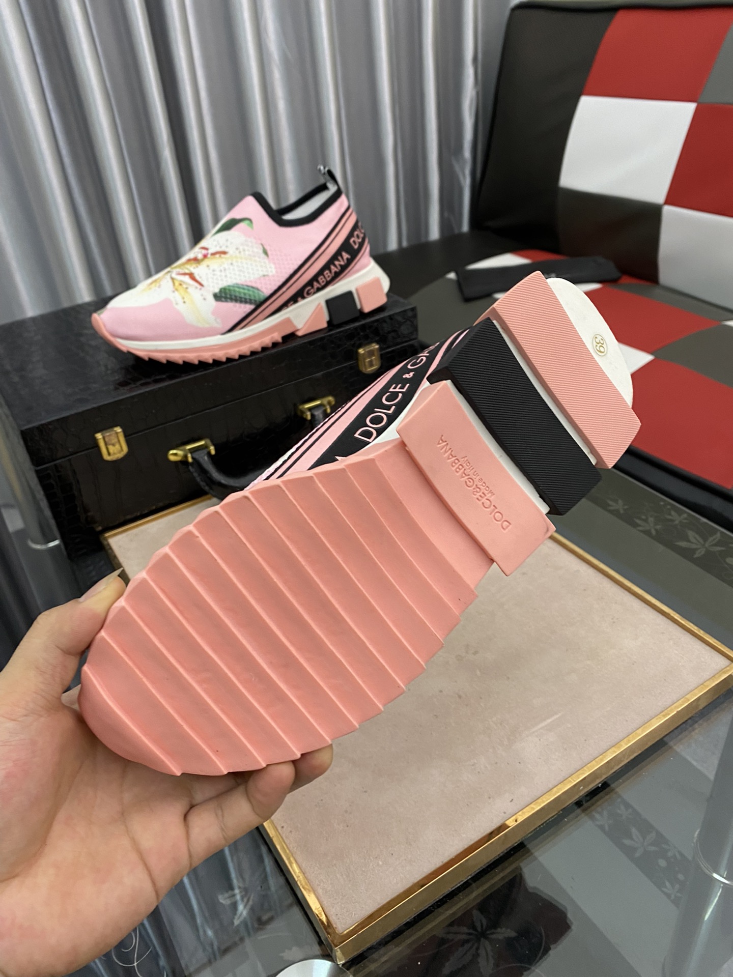Dolce & Gabbana Sorrento 22 - vstockx