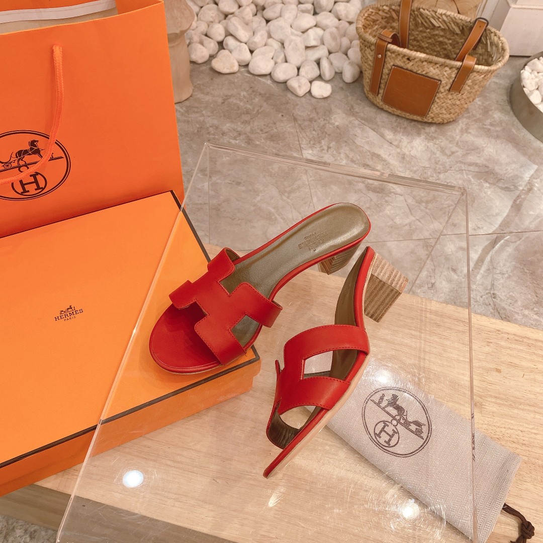 Hermes Sandals 52 - vstockx