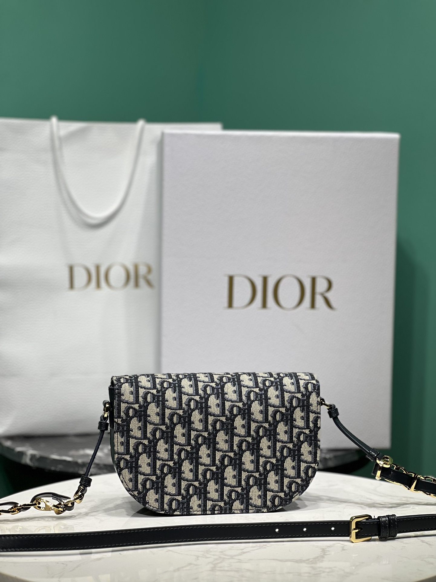Handbags Dior Signature size  21*6*12 cm - vstockx