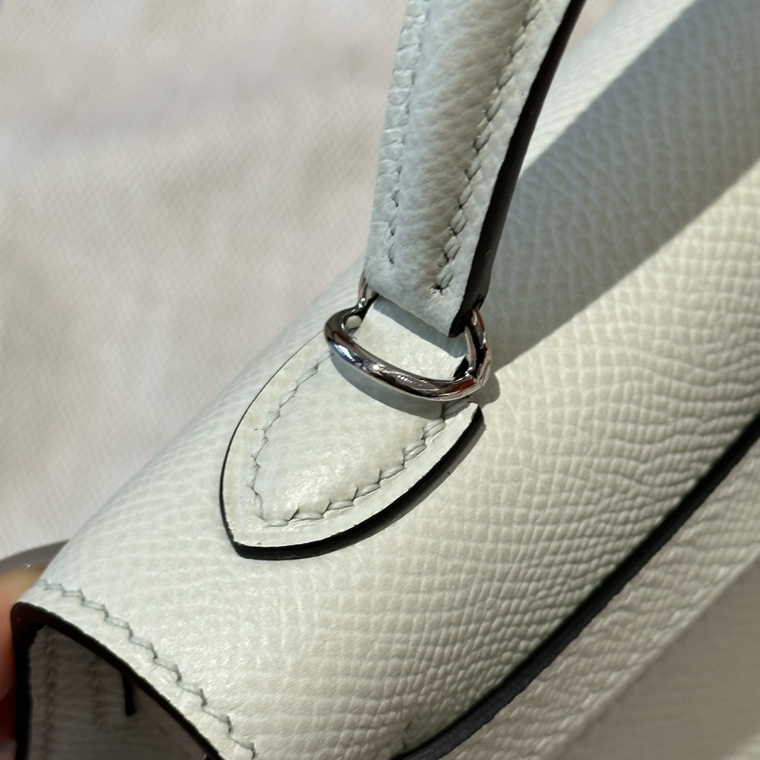 Handbags Hermes mini Kelly size:19 cm - vstockx