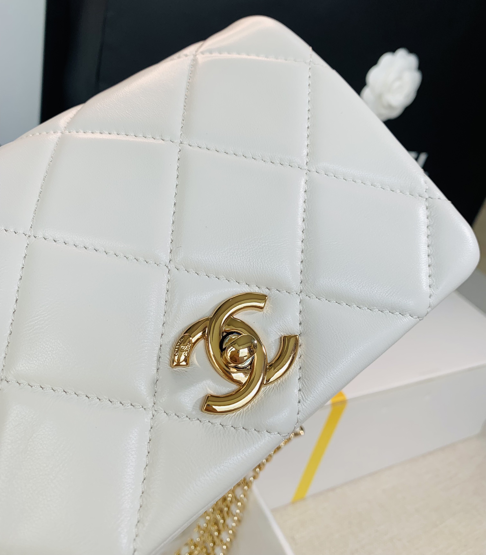 Handbag Chanel size 18 cm - vstockx