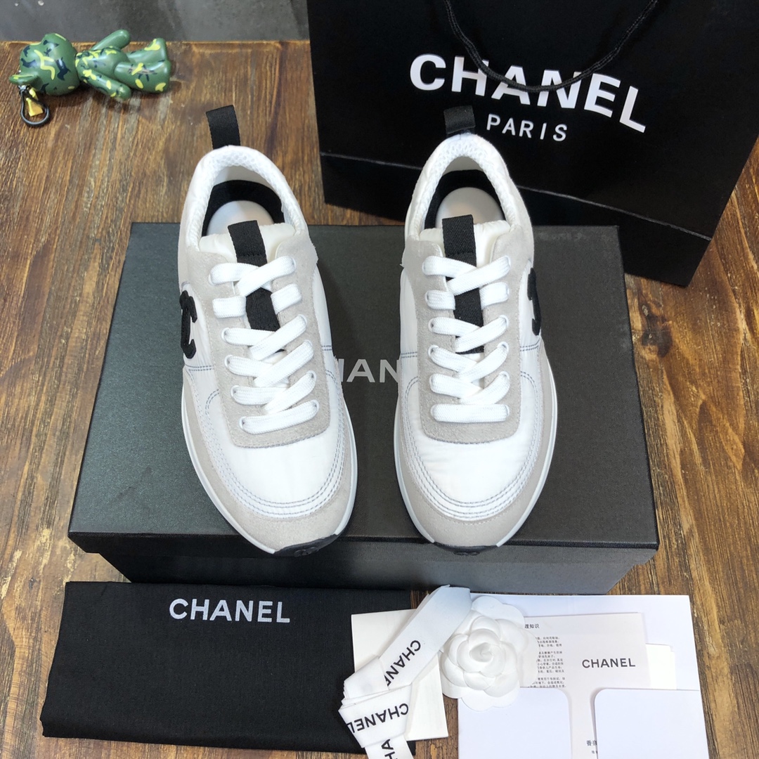 Chanel Fabric & Suede Calfskin Low Top Sneaker 33 - vstockx