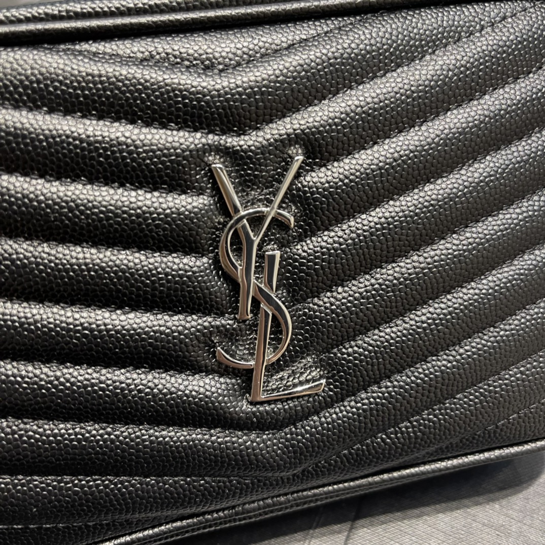 Handbags SAINT LAURENT 585040 size 18  10  5 cm - vstockx