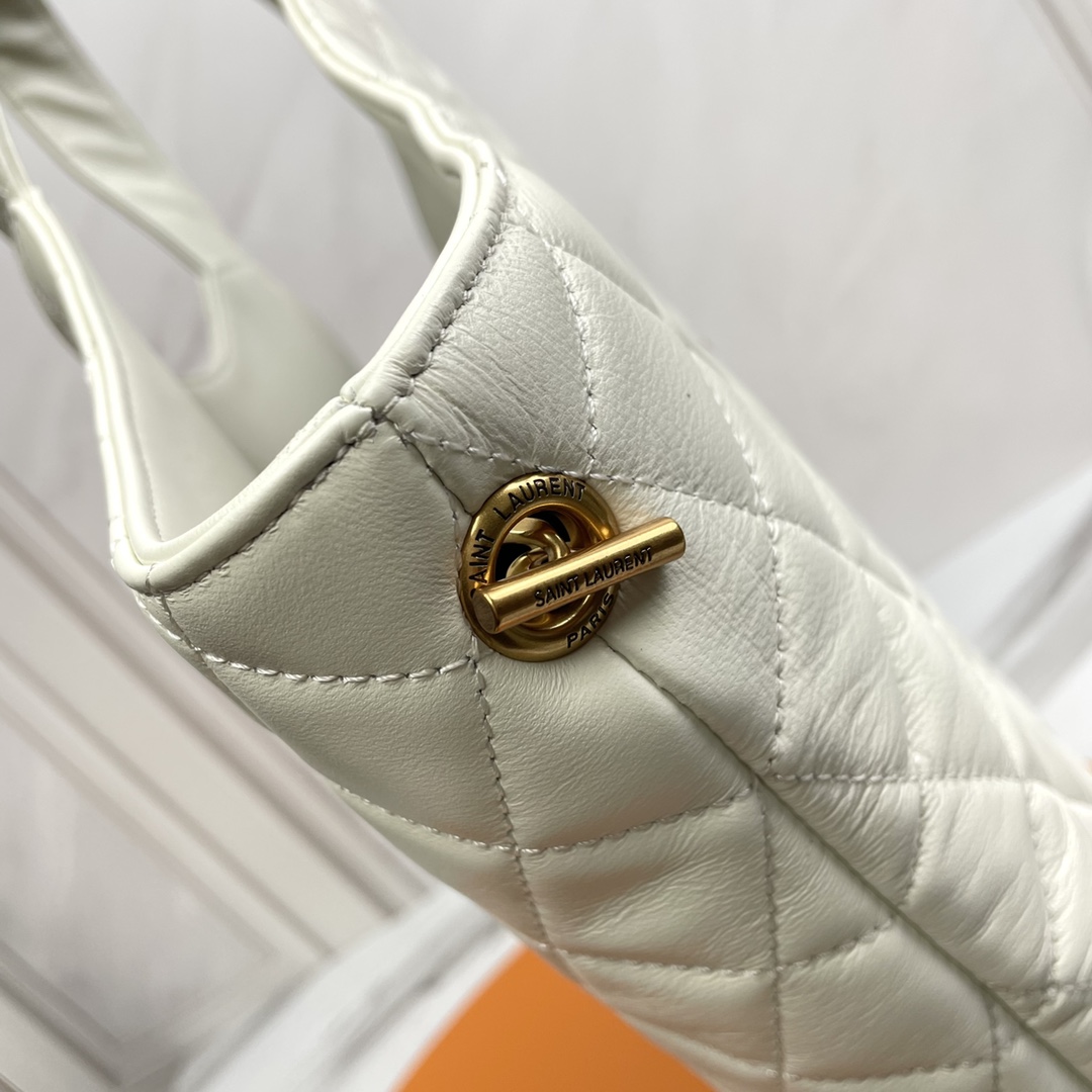 Handbags SAINT LAURENT 698651 size 27x13x8 cm - vstockx