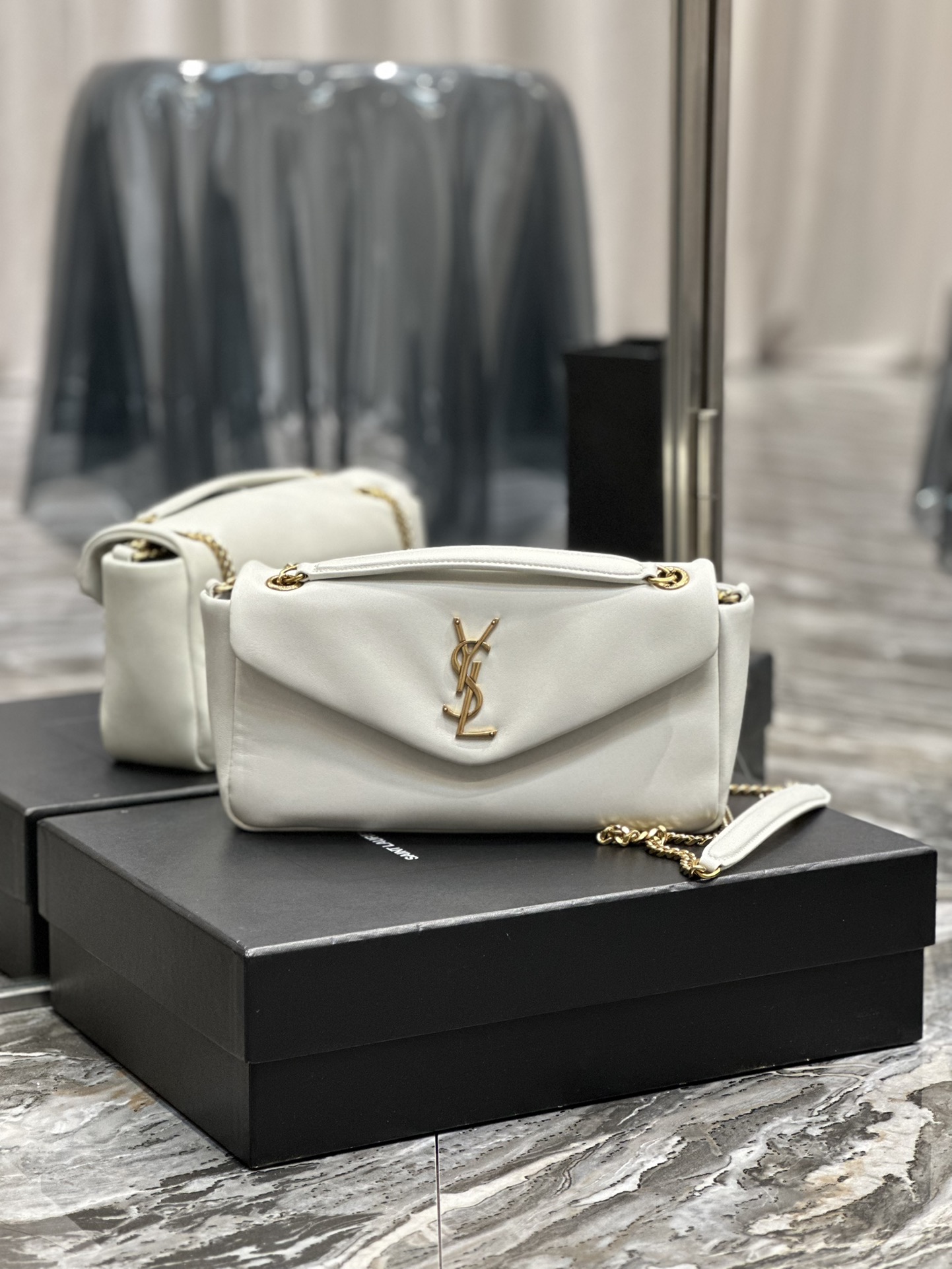 Handbags SAINT LAURENT 734153 size 26  14  7 cm - vstockx