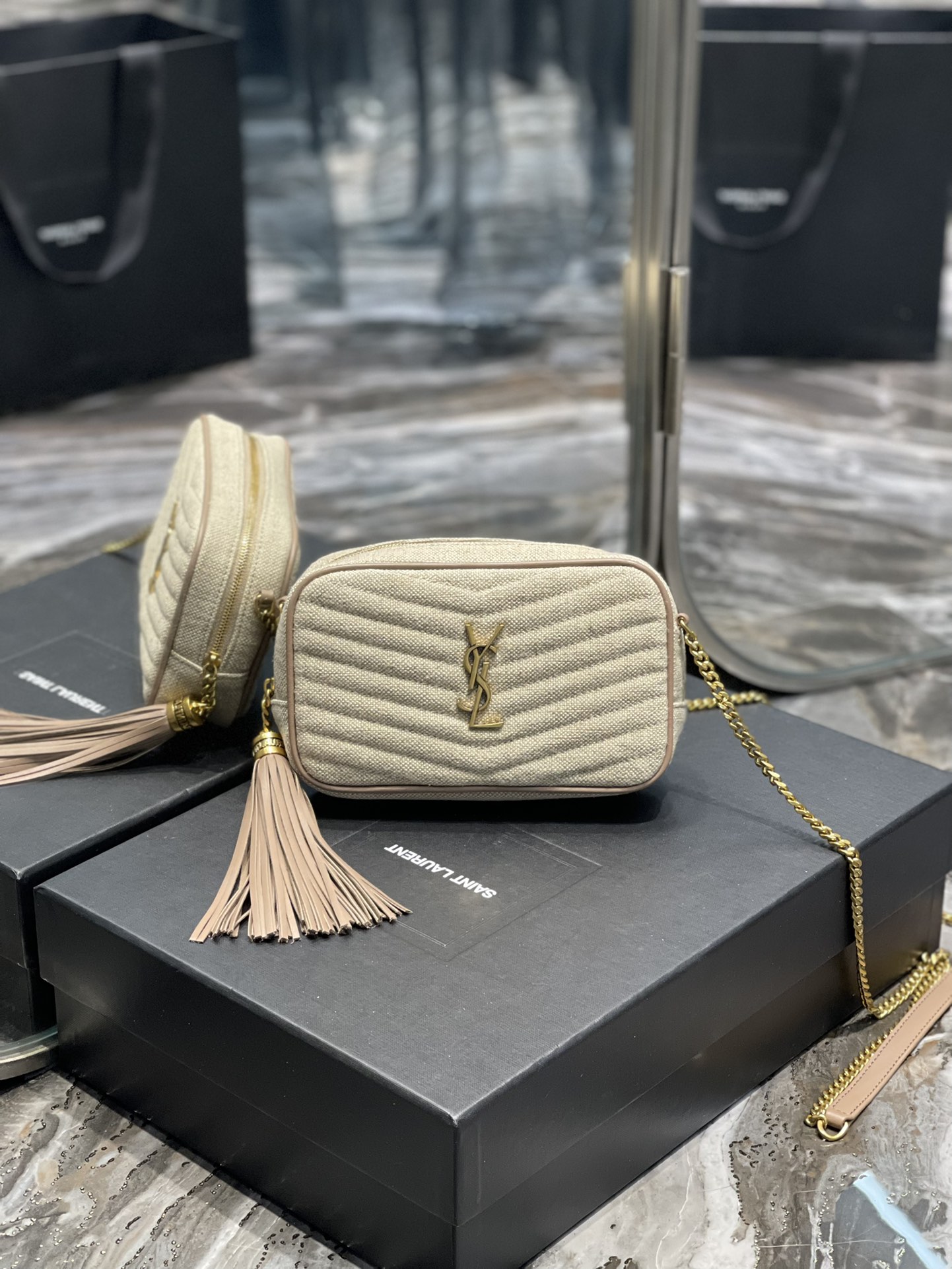 Handbags SAINT LAURENT 585040 size 18  10  5 cm - vstockx